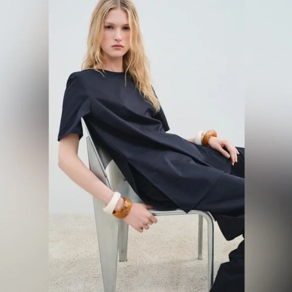 ZARA LONG SLIT TOP ZW COLLECTION Women’s Blouse Size M Navy Blue Short Sleeve